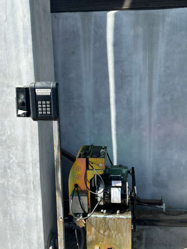 DoorKing gate access control system in Tampa, FL