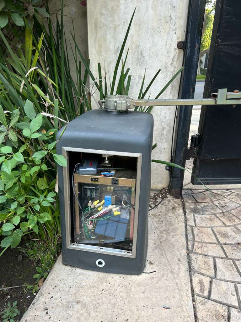 Remote & Sensor Service